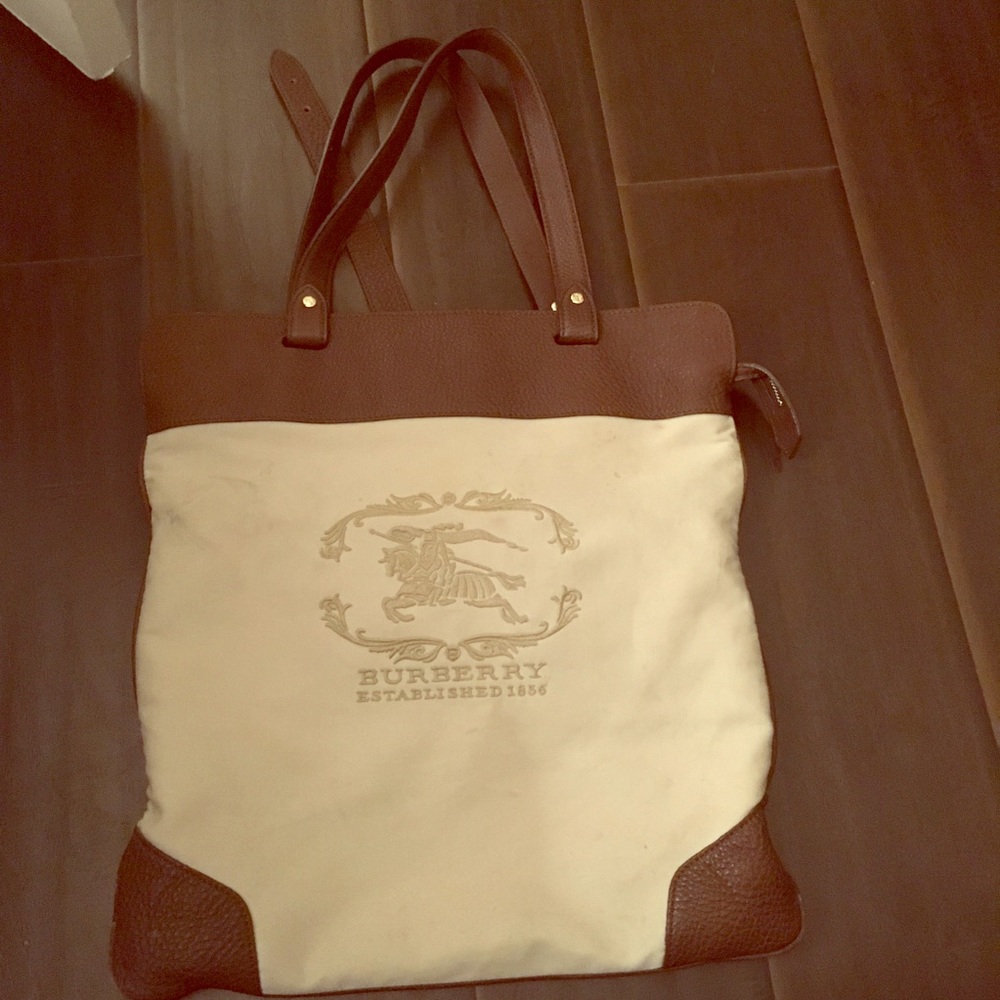 Burberry brown beige Stowell tote